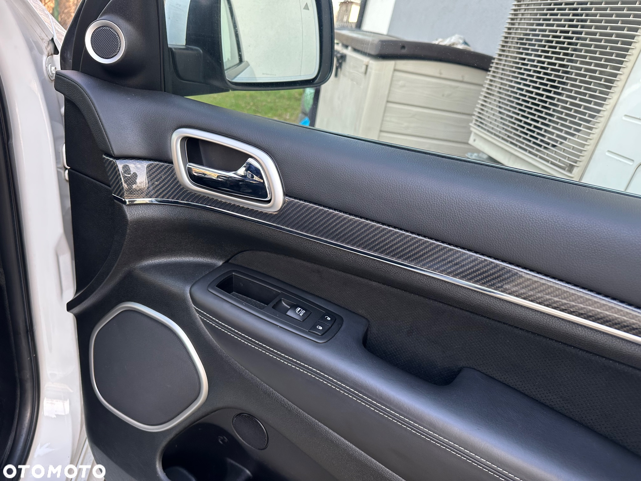 Jeep Grand Cherokee 6.4 V8 SRT8 EU6 - 29