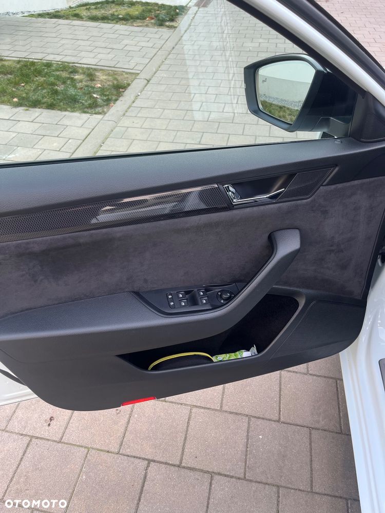 Skoda Superb 2.0 TSI 4x4 Sportline DSG - 13