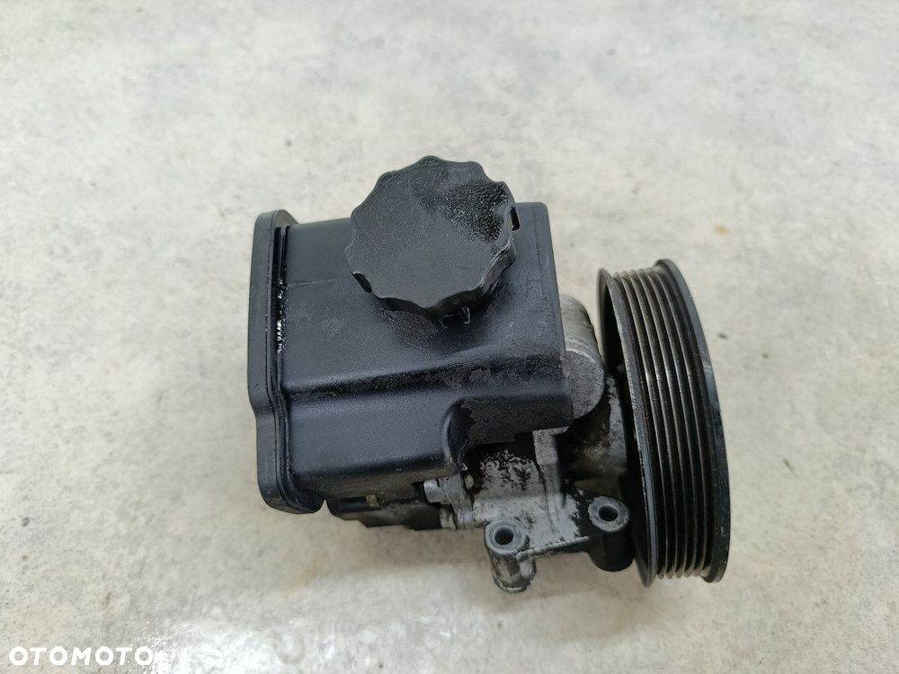 POMPA WSPOMAGANIA MERCEDES-BENZ VIANO 0034667101 2.2 CDI - 4