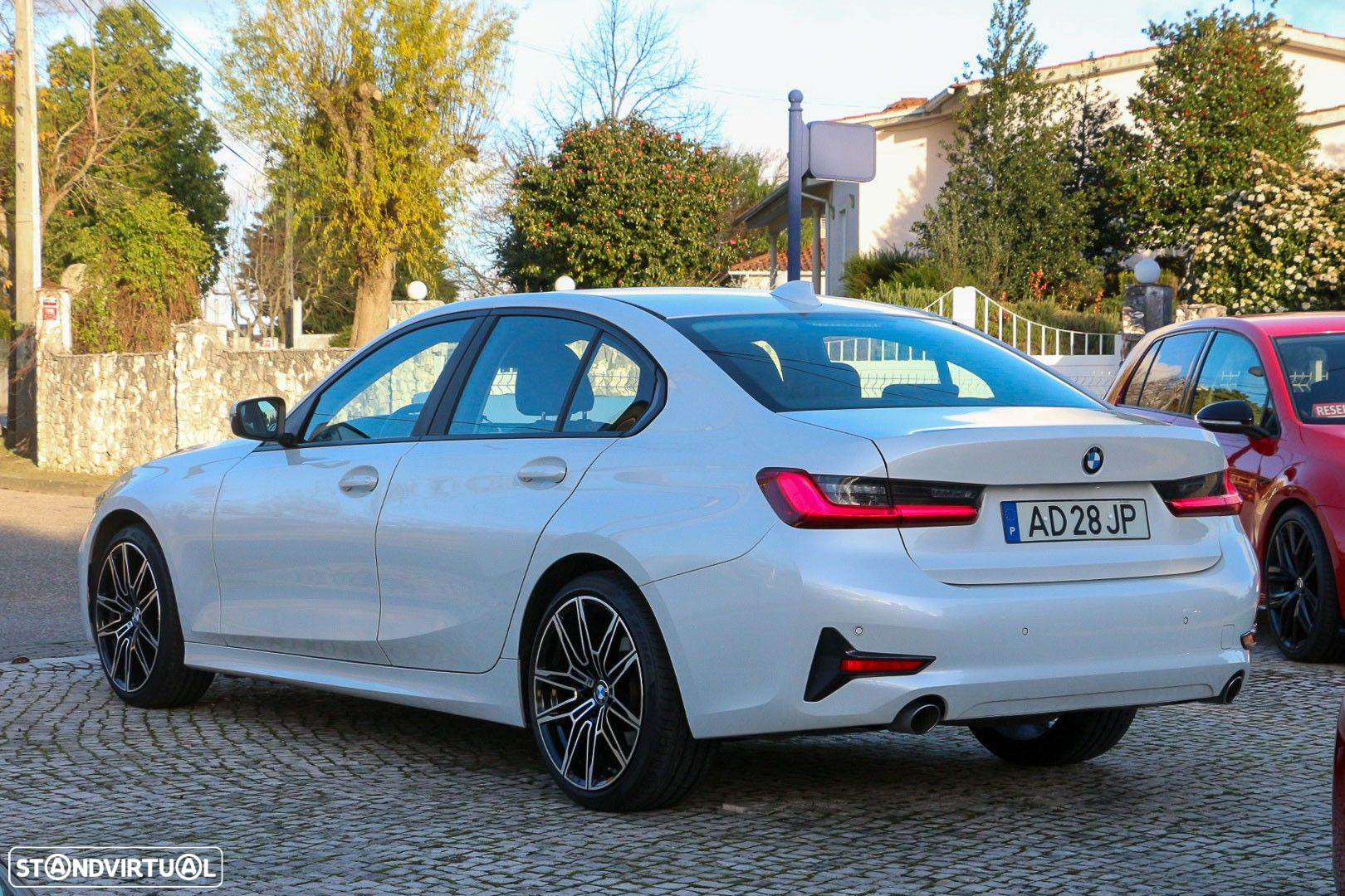 BMW 318 d Auto - 10