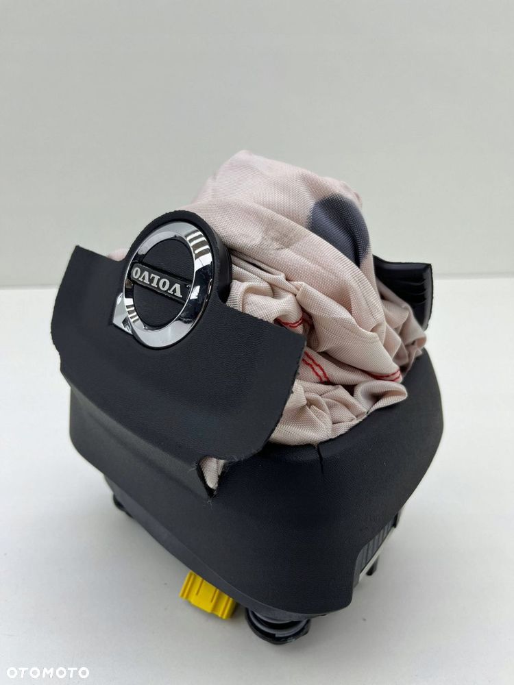 VOLVO XC40 PODUSZKA AIRBAG KIEROWCY 32288355 - 2
