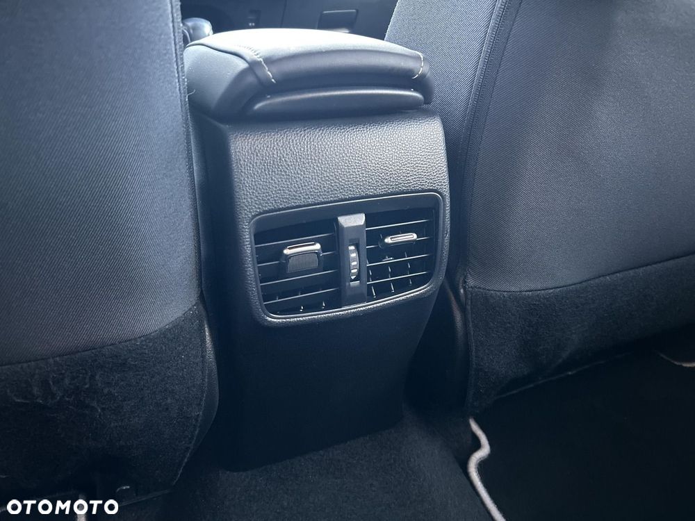 Toyota Corolla 1.8 Hybrid Comfort - 26