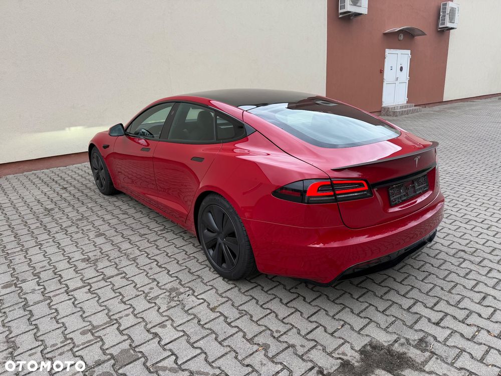 Tesla Model S Plaid - 13