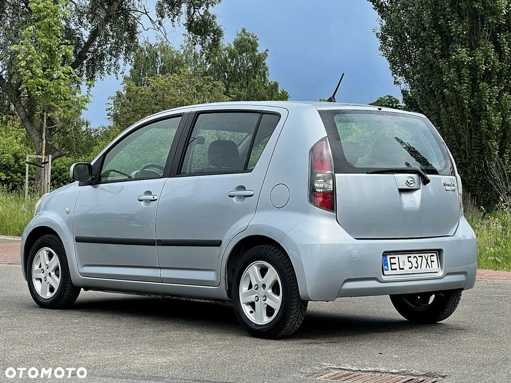 Daihatsu Sirion 1.0 CooLine - 6