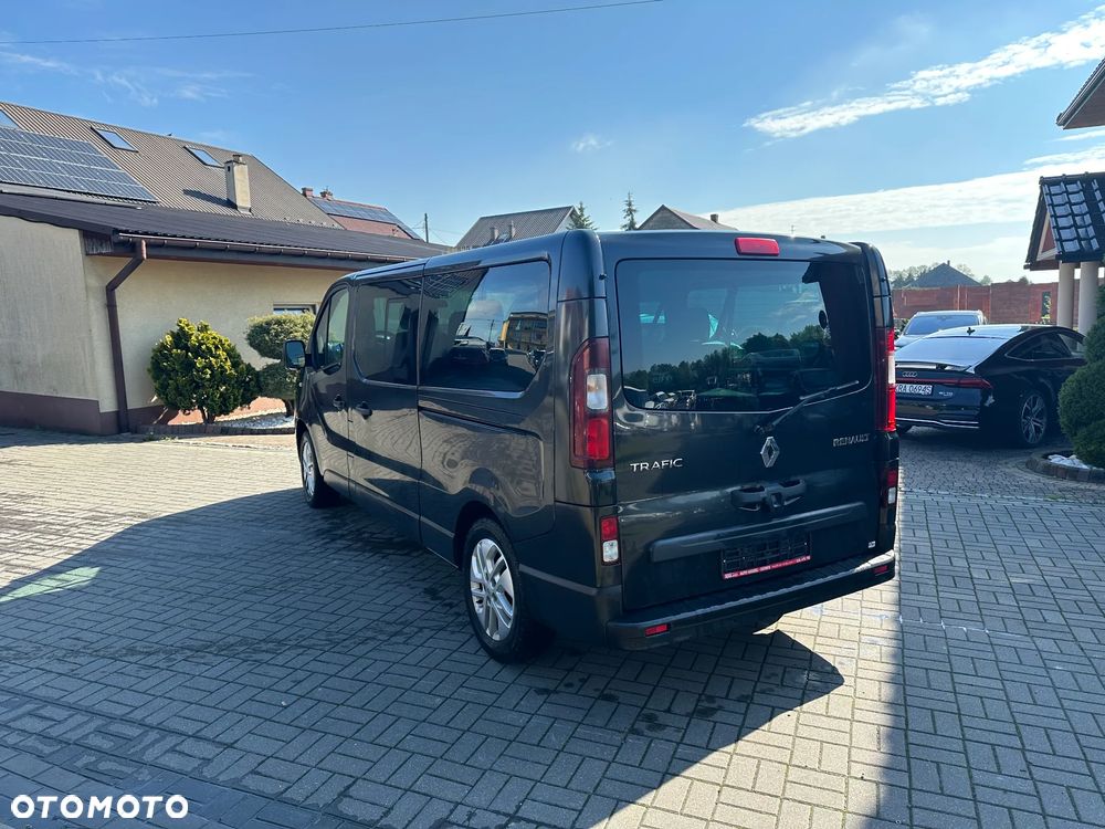 Renault Trafic - 6