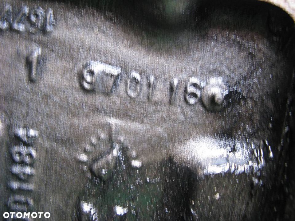 # VOLVO FH 12 D12A głowica silnika 1001484 1677701 - 3