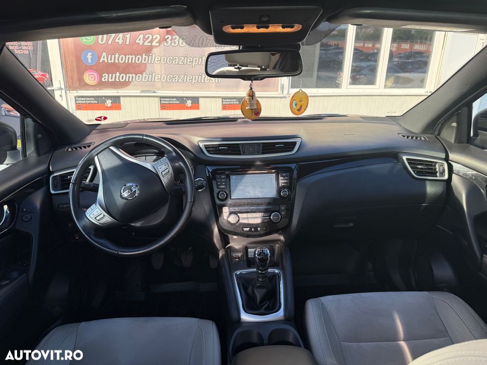 Nissan Qashqai 1.6 DCI 4 x 4 DPF Start/Stop tekna - 18