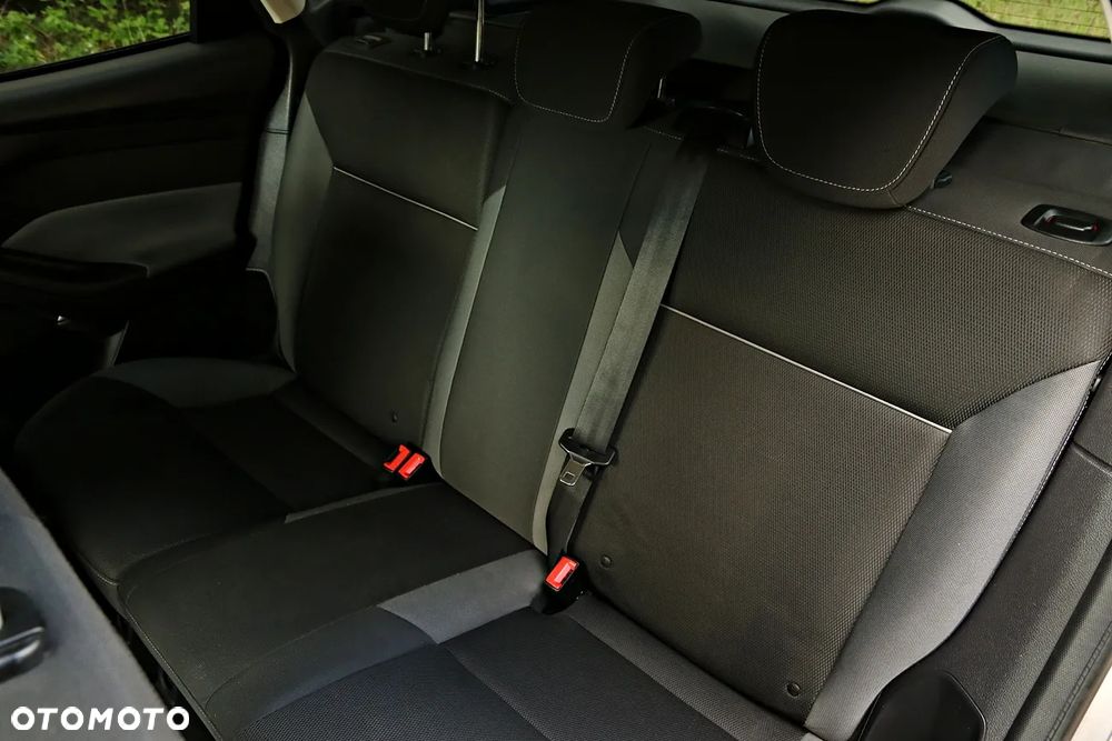 Ford Focus 1.6 TDCi DPF Titanium - 7