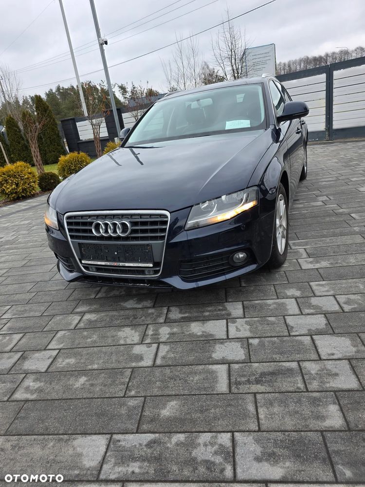 Audi A4 Avant 2.0 TDI DPF Ambiente - 17