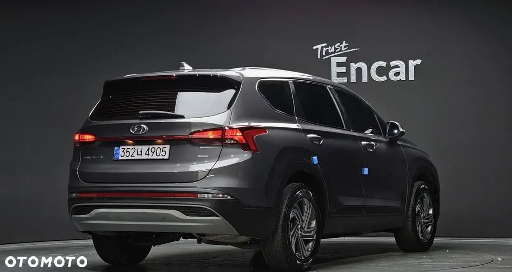 Hyundai Santa Fe - 2