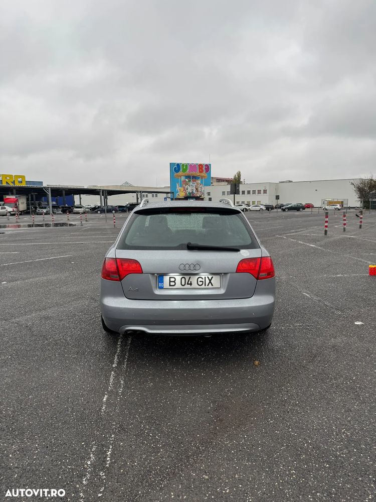 Audi A4 Avant 2.0 TDI - 5