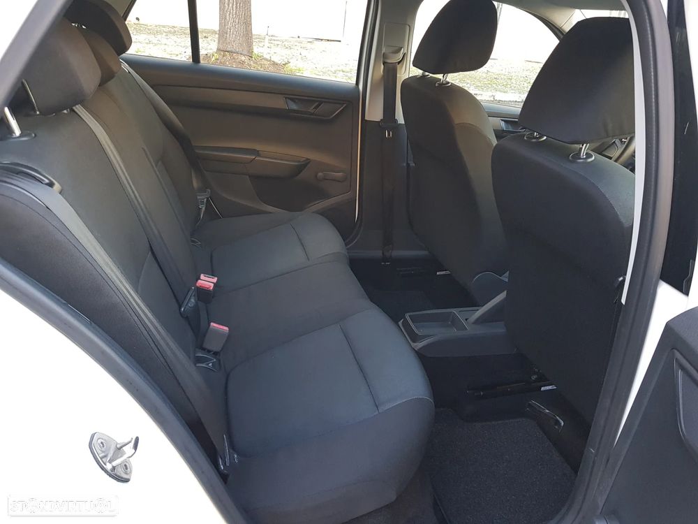 Skoda Fabia Break 1.0 Style - 34