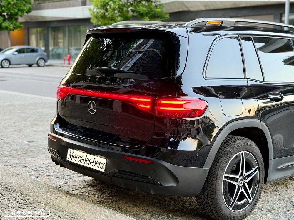 Mercedes-Benz EQB 250+ AMG Line - 13