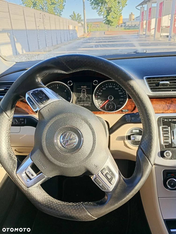 Volkswagen Passat CC 2.0 TDI DPF BMT - 14