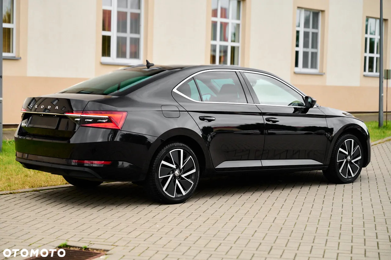 Skoda Superb 2.0 TDI SCR Style DSG - 11