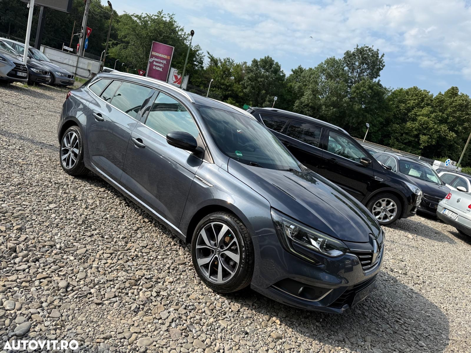 Renault Megane Grandtour ENERGY TCe 130 BOSE EDITION - 2