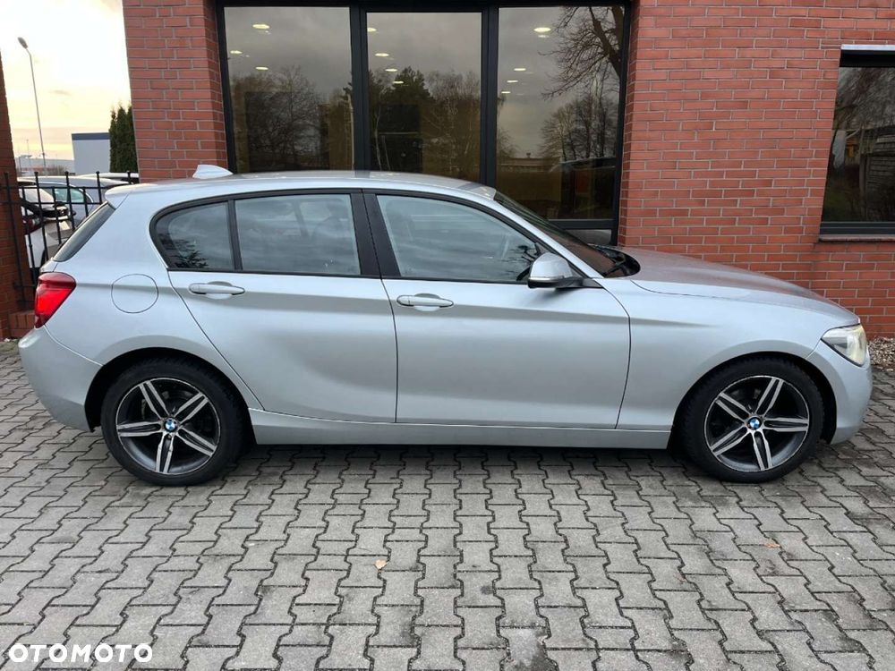 BMW Seria 1 116d Sport Line - 25