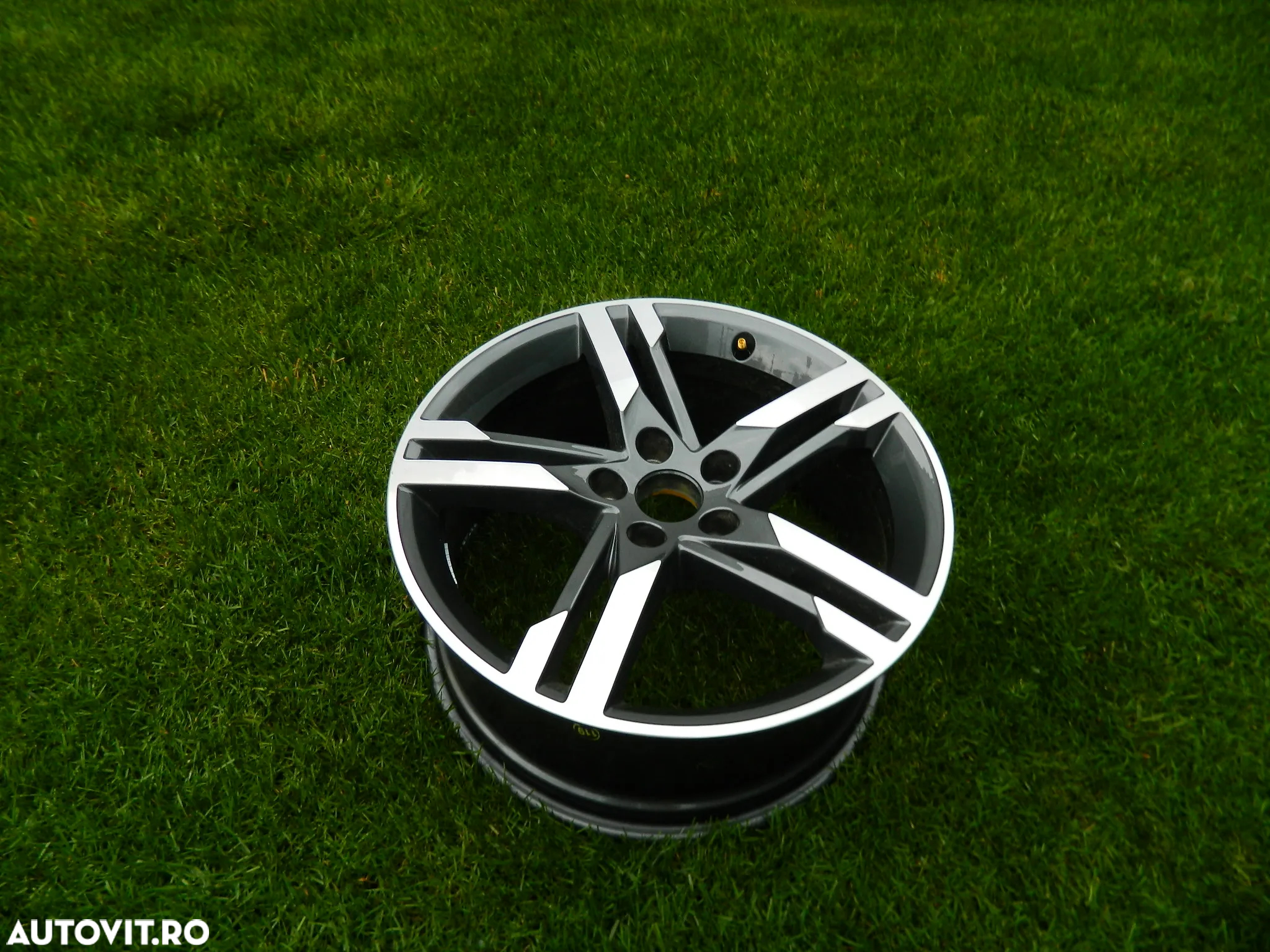 Janta pe 18" Audi A4 S4 A5 S5 model 2018- 2022 cod 4K8601025BG - 4