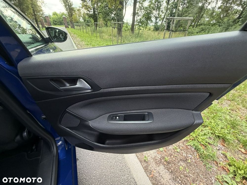 Peugeot 308 - 28