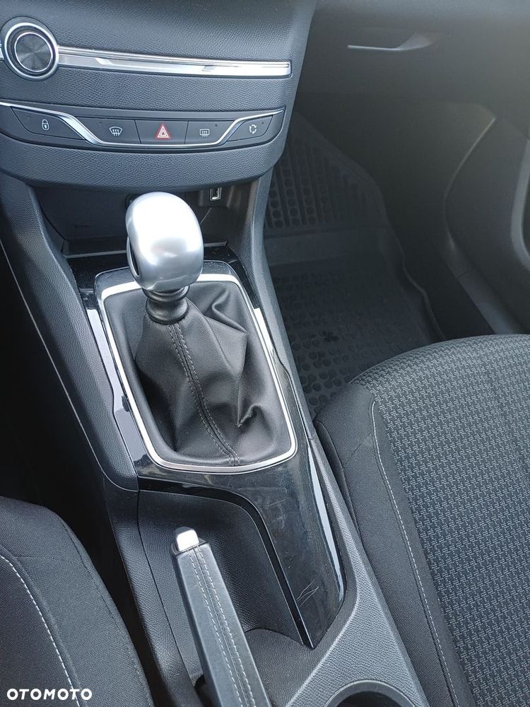 Peugeot 308 - 17