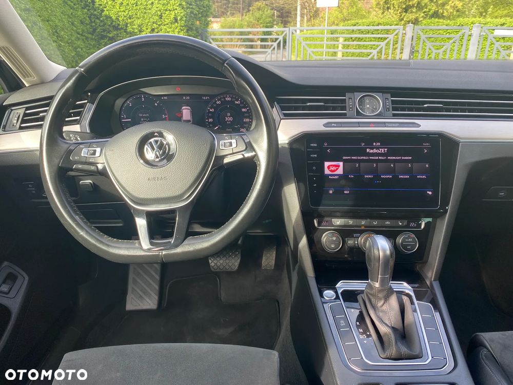 Volkswagen Passat 2.0 TDI SCR DSG Highline - 21