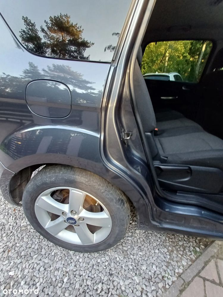 Ford S-Max - 9