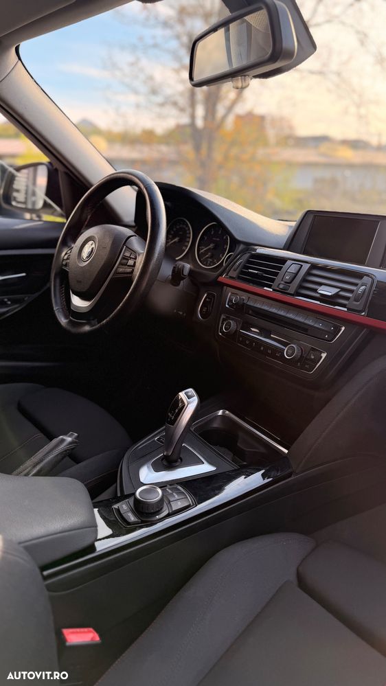 BMW Seria 3 320d Aut. Sport Line - 15