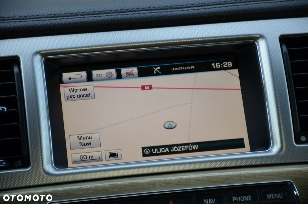 Jaguar XF - 31