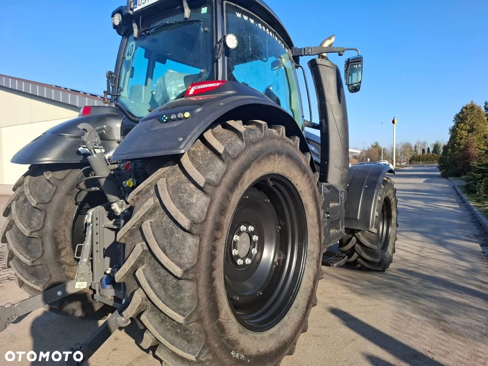 Valtra T174 EV - 5