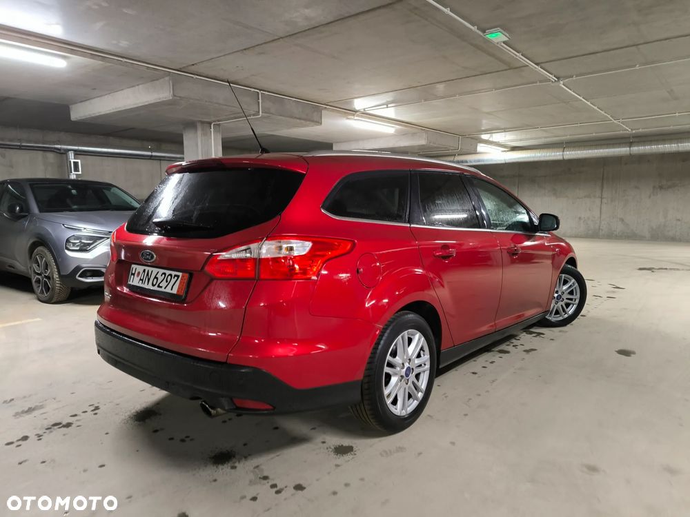 Ford Focus 2.0 TDCi DPF Titanium - 9