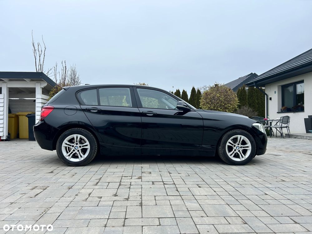 BMW Seria 1 116i - 5