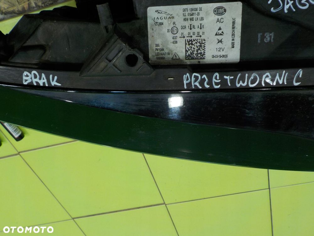 JAGUAR XE 2.0 D AUT 15r SEDAN 4D XENON lampa lewa przod GX7313W030DE - 12