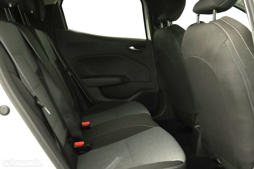 Renault Clio 1.0 TCe Evolution Bi-Fuel - 23