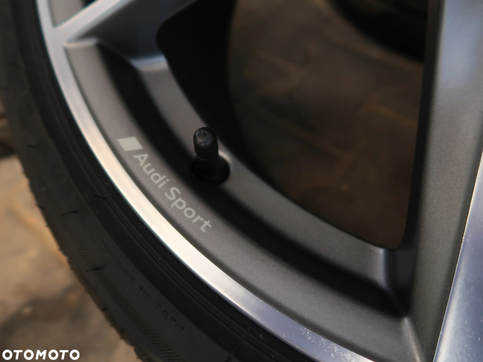 FELGI KOŁA AUDI TT TTS 19'' BRIDGESTINE IDEALNE 8S0 - 14