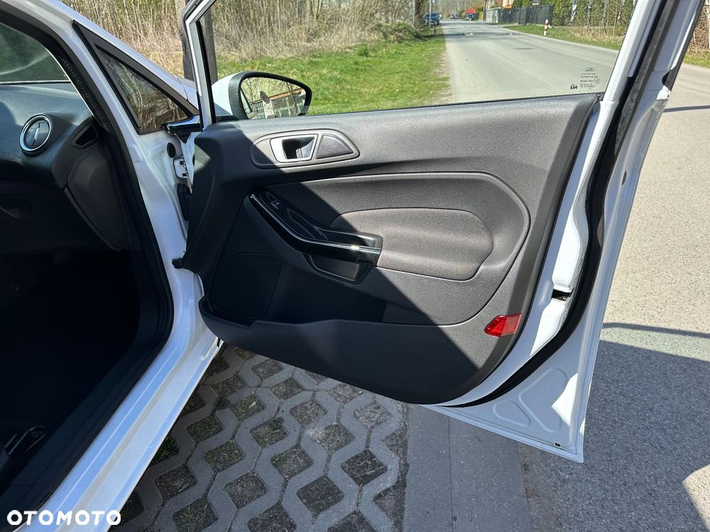 Ford Fiesta 1.5 TDCi Titanium - 13