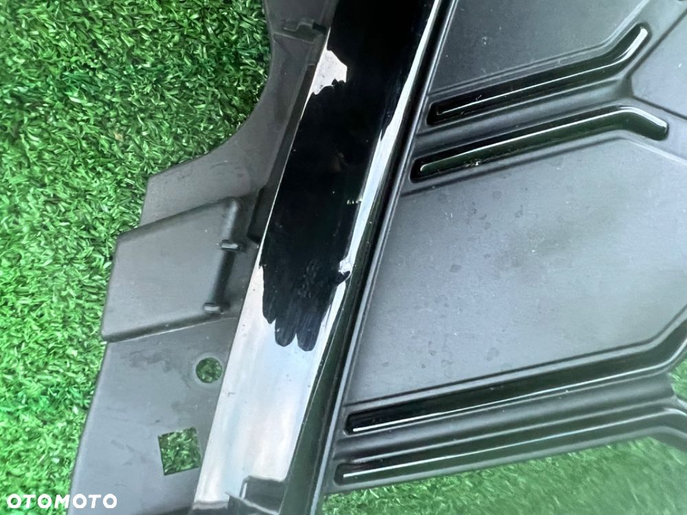 Atrapa, grill AUDI SQ-5 80A lift - 2