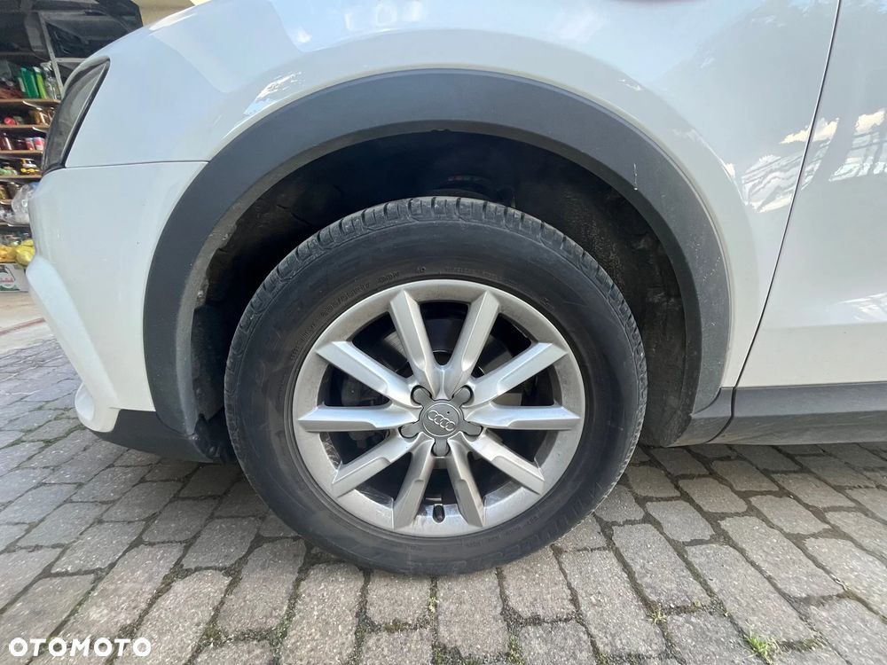 Audi Q3 1.4 TFSI S tronic - 5