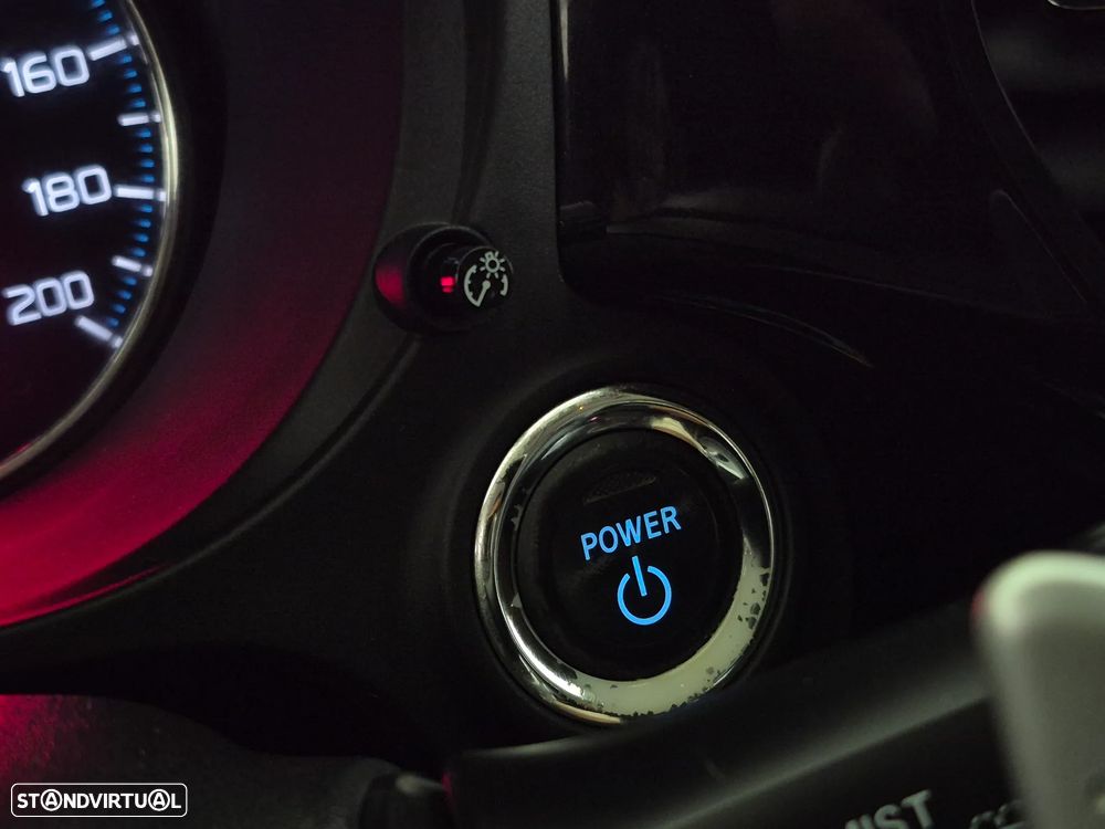 Mitsubishi Outlander 2.0 Instyle Navi - 27