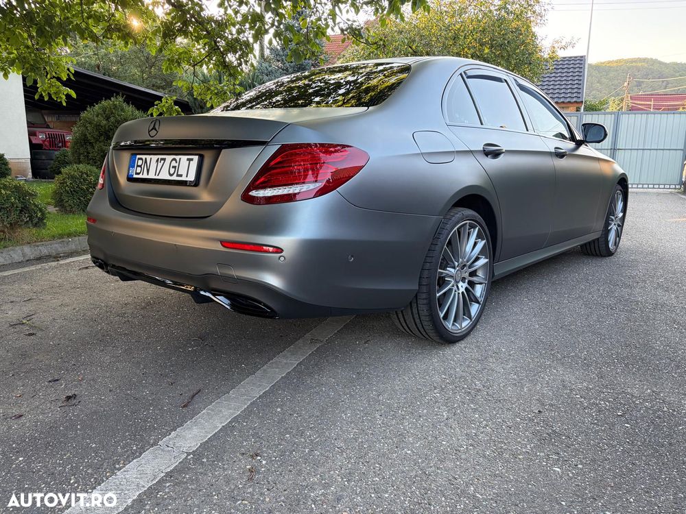 Mercedes-Benz E 220 d 4MATIC Aut. - 14