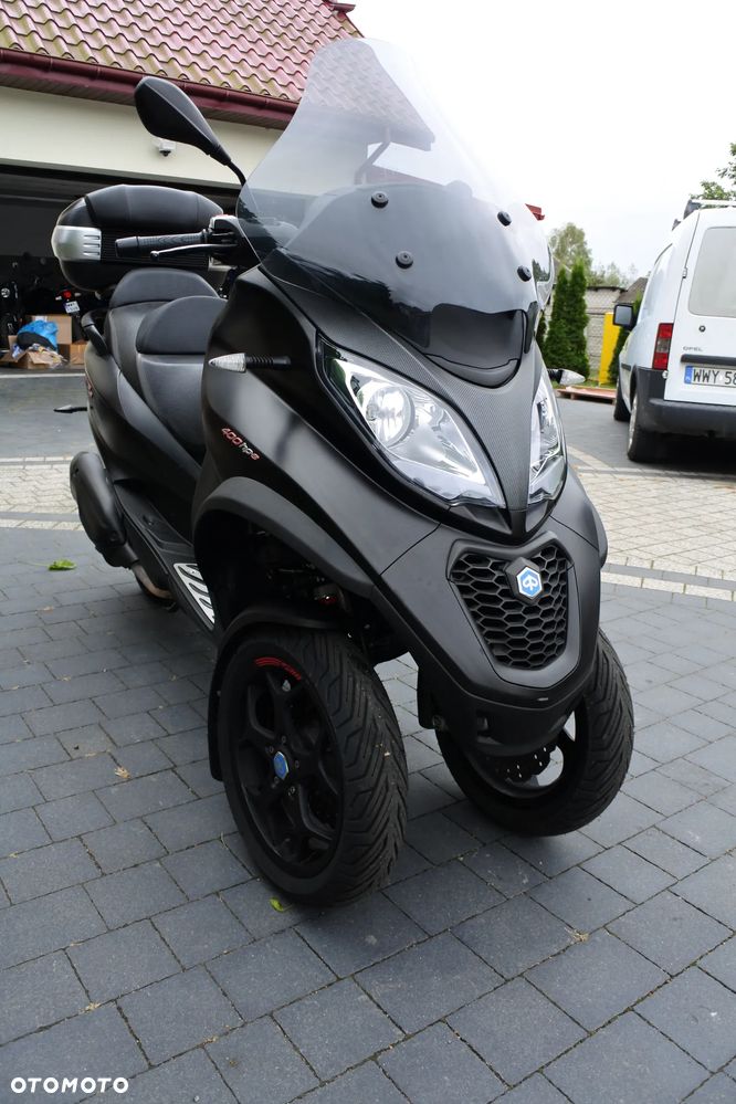 Piaggio MP-3 - 4