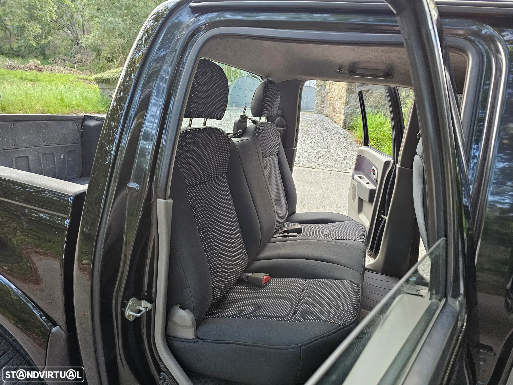 Isuzu D-Max 2.5 DTi CD 4WD LS - 13