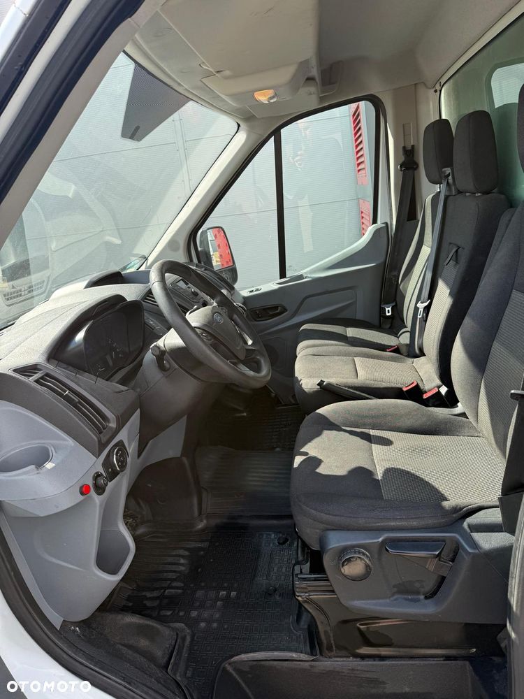 Ford Transit - 6