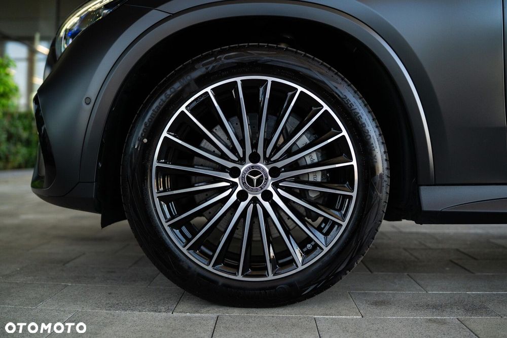 Mercedes-Benz GLC - 8