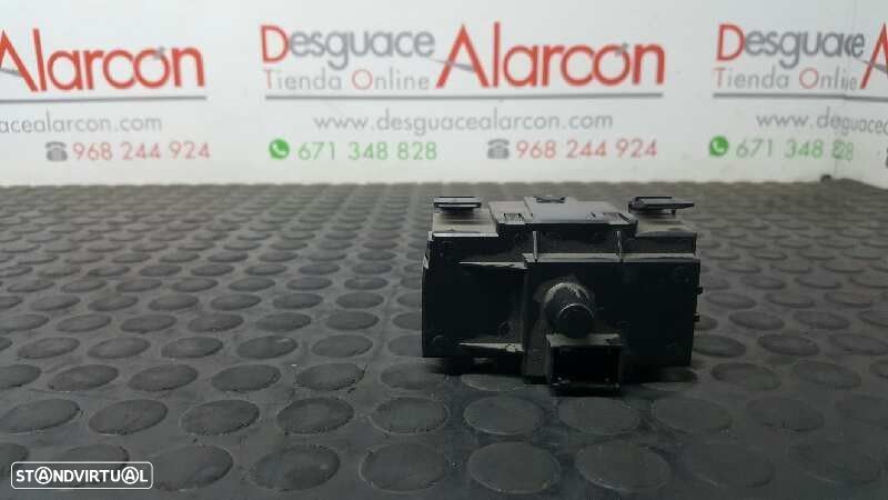 COMANDO DAS LUZES BMW SERIE 1 BERLINA (E81/E87) 118D - 8