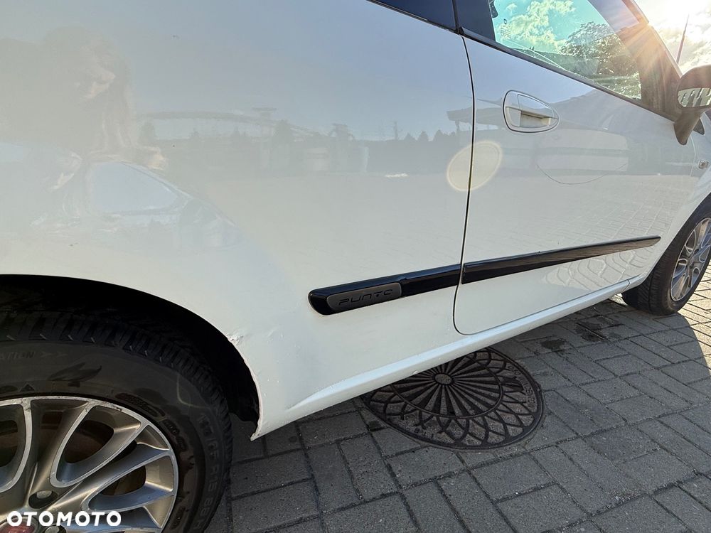 Fiat Punto 1.4 Easy S&S - 12