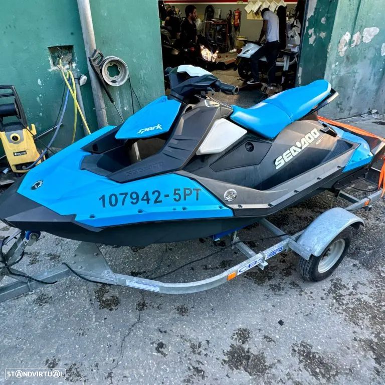 Sea-Doo Spark Trixx - 19