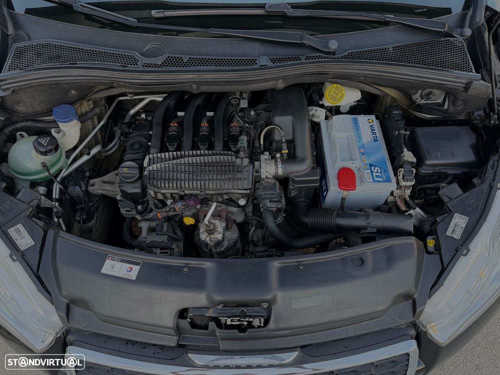 Peugeot 208 1.2 PureTech Active - 15