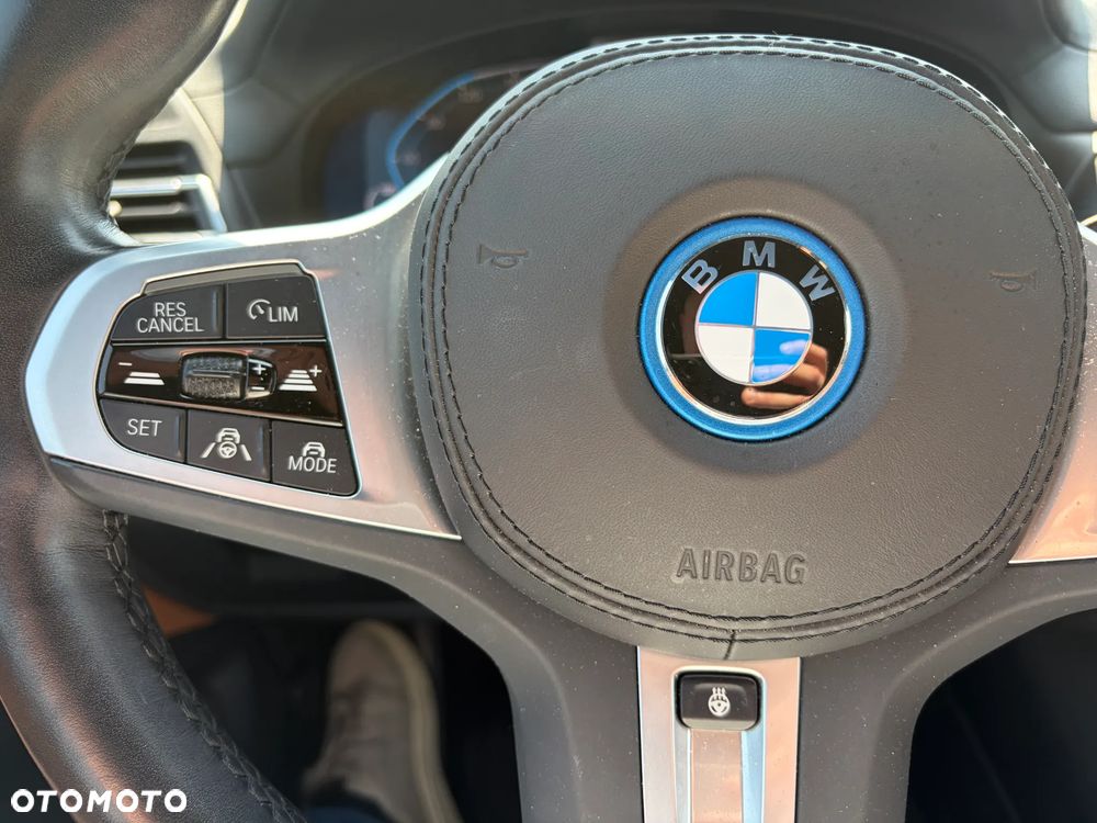 BMW iX3 80kWh Inspiring - 13