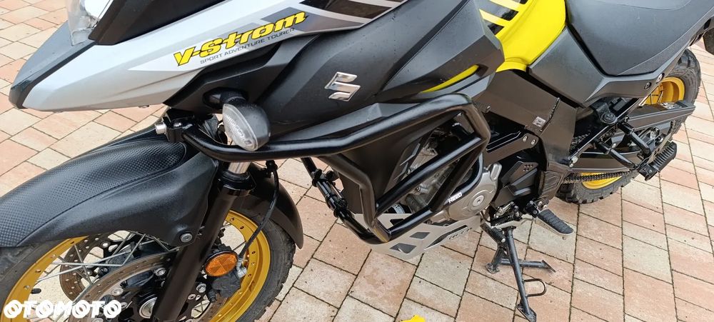 Suzuki V-STROM - 14