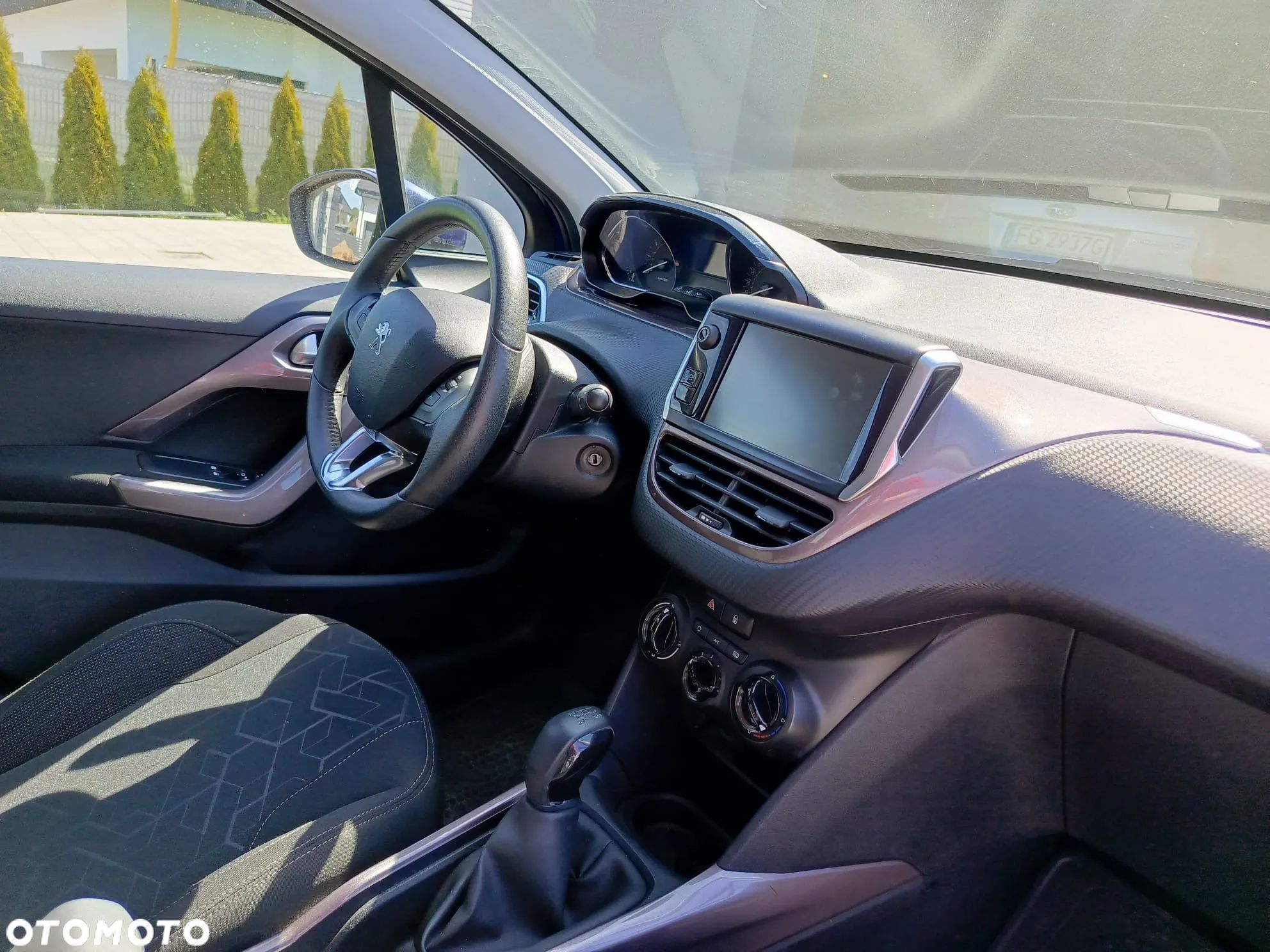 Peugeot 2008 1.2 Pure Tech Style - 1